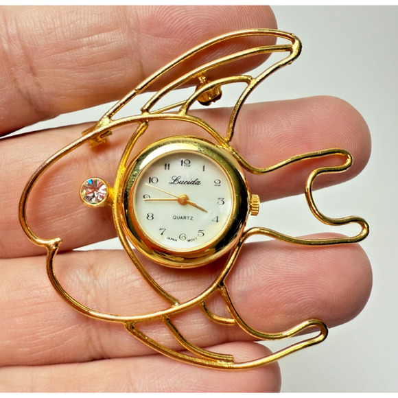 Vintage Lucida Gold Tone Fish Watch Brooch Quartz Japan Movt Rhinestone Retro - Picture 1 of 3